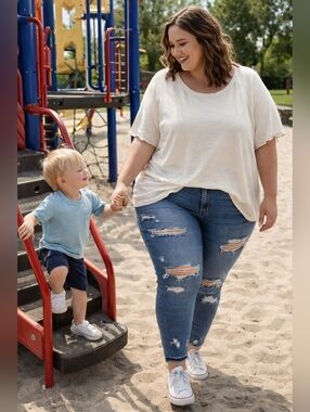 Ava & Viv White Short Sleeve Knit Tee NWT Size 3X